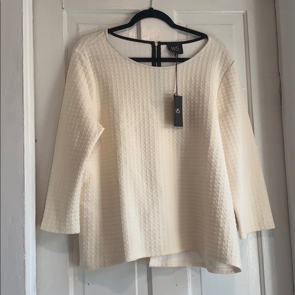 W5 Tops - *NEW* W5 zipper-back top